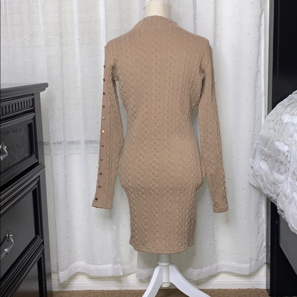 Fashion Nova - Picture 2 of 2